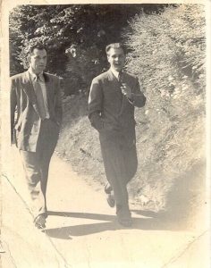 Aleksander Szypko and Kazimierz Szypillo out walking